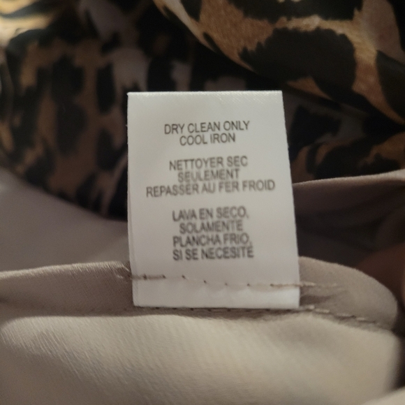 Worth Cheetah Print High Neck Blouse Set - Picture 7 of 7